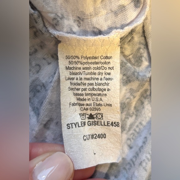 Kismet Women's Size Large V-Neck Short‎ Sleeve New York Graphic Semi Sheer Y2K - Picture 8 of 9